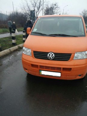 Мукачівські патрульні ледь не використали зброю щодо неадекватного водія – 03