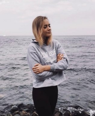 На Закарпатті загадково зникла 23-річна дівчина – 02