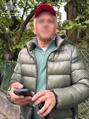 В Ужгороді розшукали водія, що втік після зіткнення – 01