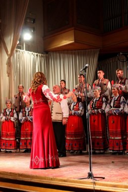 Закарпатський народний хор відзначив своє 70-річчя – 03