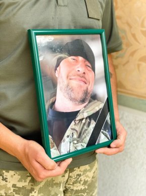 У Мукачеві поховали Героя, який віддав життя за Україну – 02