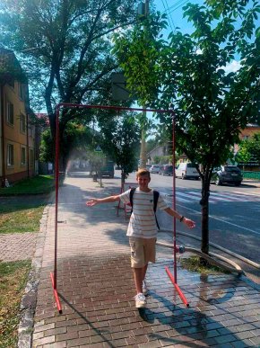 Рятувальники допомагають закарпатцям рятуватися від спеки – 01