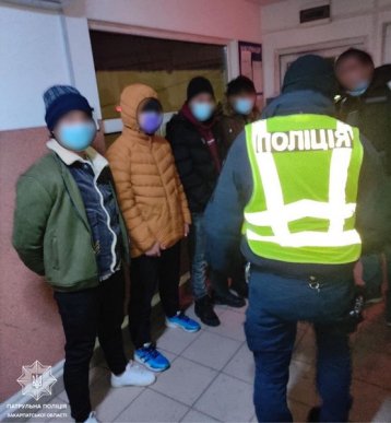 Патрульні розповіли, що сталось у Нижніх Воротах – 04 Патрульні розповіли, що сталось у Нижніх Воротах – 04