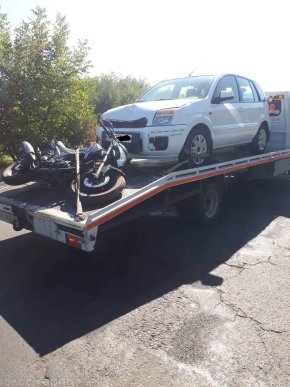 На Закарпатті знову сталась ДТП: зіткнулись авто та мотоцикл – 03