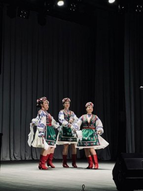 У Мукачеві відбувся концерт солістів Закарпатської обласної філармонії – 04 У Мукачеві відбувся концерт солістів Закарпатської обласної філармонії – 04