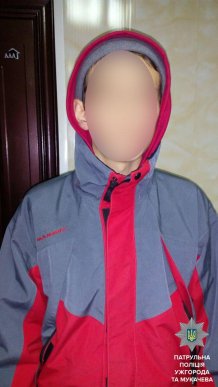 Протягом ночі патрульні виявили у молодиків наркотики – 02