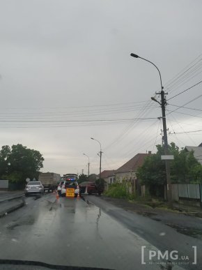 Рух трасою Київ-Чоп в межах Ракошина ускладнено вже 4 години – 02