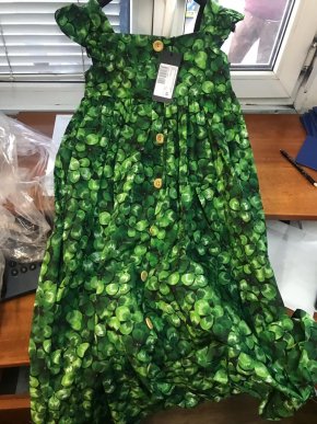 Чоловік намагався незаконно перевезти через кордон брендовий одяг та взуття – 04