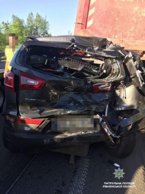 Закарпатець спричинив масштабну аварію на трасі "Київ-Чоп" – 03