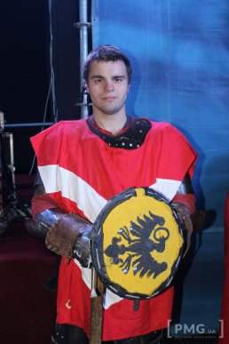 Яскраве святкування Дня святого Мартина у Мукачеві: парад ліхтариків, лицарські бої та вогняне шоу – 54 Яскраве святкування Дня святого Мартина у Мукачеві: парад ліхтариків, лицарські бої та вогняне шоу – 54