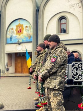 Мукачівська громада провела в останню путь полеглого військового – 03