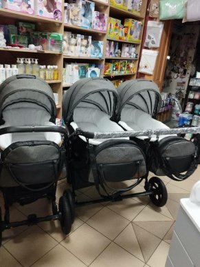 Сім’я з Тячева, в якої народилась трійня, отримала приємні подарунки – 07 Сім’я з Тячева, в якої народилась трійня, отримала приємні подарунки – 07