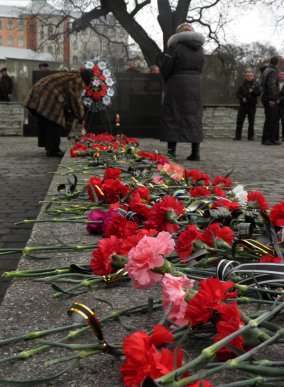 Ужгородці вшанували пам’ять загиблих під час війни в Афганістані – 07 Ужгородці вшанували пам’ять загиблих під час війни в Афганістані – 07