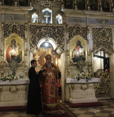 В Ужгороді згадали про єпископа Теодора Ромжу – 04