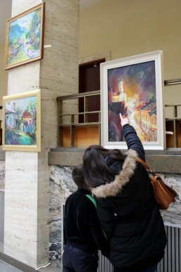 У Закарпатській ОДА відкрили виставку Петра Шолтеса – 11