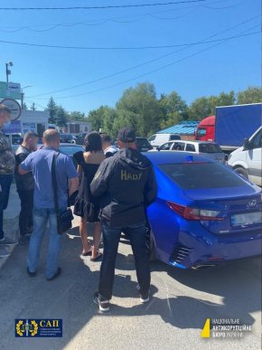 Гучне затримання заступника мера на Закарпатті: нові подробиці та фото – 01 Гучне затримання заступника мера на Закарпатті: нові подробиці та фото – 01