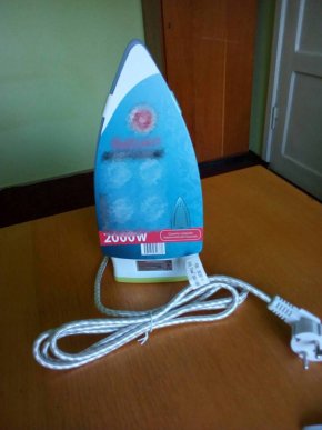 Камери відеоспостереження зафіксували непорядний вчинок жінки – 01