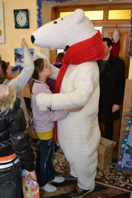 Подарунки на Різдво презентували благодійники для дітей з Домбоківської школи-інтернату (ФОТО) – 08