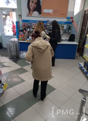 Перший день суворого карантину у Мукачеві: які заклади закрили, а які продовжують працювати – 03