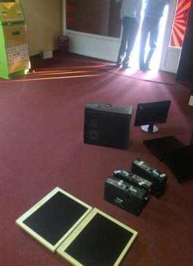 Правоохоронці Мукачева вилучили з чотирьох гральних закладів обладнання – 02