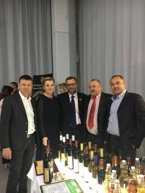 Закон, що спрощує ліцензування «малих» виноробів, вступив у дію – 01