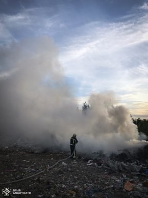 В області горіли два сміттєзвалища – 03
