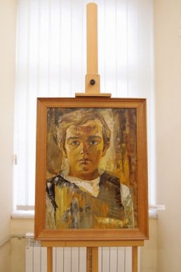 В Ужгороді відкрили виставку Івана Манайла – 15