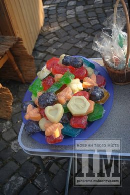 Протягом наступних трьох днів мукачівці відчують солодкий смак життя (ФОТОРЕПОРТАЖ) – 02
