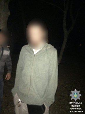 Поведінка чоловіків викликала підозру у патрульних. І не дарма – 02 Поведінка чоловіків викликала підозру у патрульних. І не дарма – 02