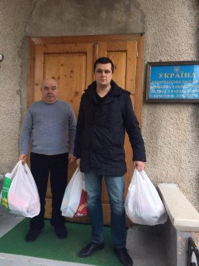 До притулку в Батєві навідалися Миколаї – 03