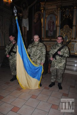 У Мукачеві прощались з майором 128-ої бригади Олексієм Гуртовим (ФОТОРЕПОРТАЖ) – 07