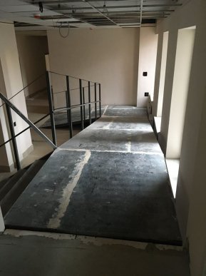 В Мукачеві триває реконструкція поліклініки – 02