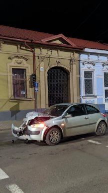 Масштабна аварія: постраждали молоді ужгородки – 03