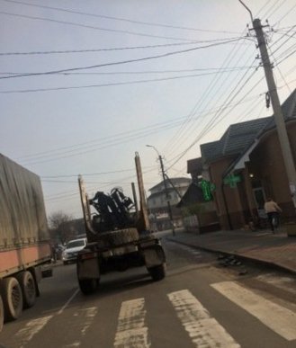 ДТП на Закарпатті: вантажівка в’їхала у легковик – 05 ДТП на Закарпатті: вантажівка в’їхала у легковик – 05