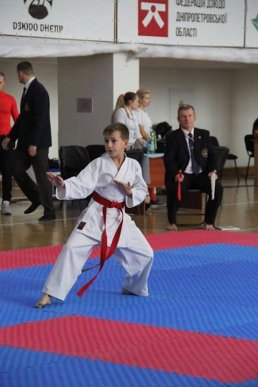Юні закарпатські каратисти привезли медалі із Дніпра – 04