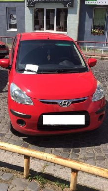 31 водій сплатить штраф за неправильне паркування у Мукачеві – 04