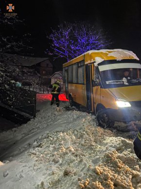 Рятувальники показали наслідки негоди, яка вирувала на Закарпатті – 04 Рятувальники показали наслідки негоди, яка вирувала на Закарпатті – 04