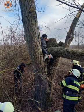 Із чоловіком на околиці села стався нещасний випадок – 02