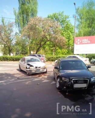 У Мукачеві поблизу ринку "ГІД" сталася ДТП – 02