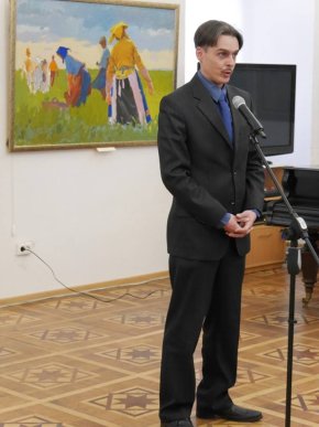 В Ужгороді відкрили виставку полотен Гаврила Глюка – 04