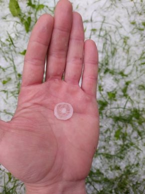 Негода на Закарпатті: село засипало градом – 06