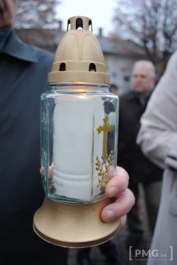 Мукачівці вшанували пам’ять жертв Голодоморів 1932-33-х років – 02