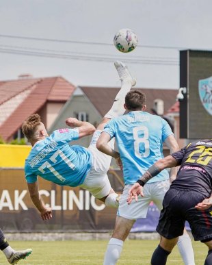 "Минай" та "Рух" зіграли внічию – 02