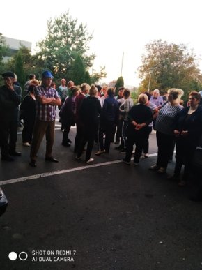 Люди перекрили КПП "Тиса" – 03