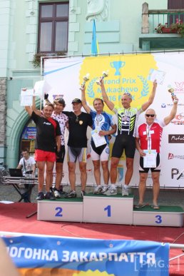 У Мукачеві визначили переможців першої велогонки Закарпаття "Grand Prix Mukachevo 2016 FLEX" – 39
