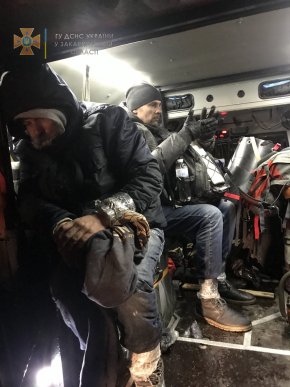 Знайшли тіло чоловіка: подробиці рятувальної операції, яку проводили на Закарпатті – 02 Знайшли тіло чоловіка: подробиці рятувальної операції, яку проводили на Закарпатті – 02