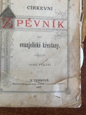 Митники вилучили книгу, виготовлену 130 років тому – 03 Митники вилучили книгу, виготовлену 130 років тому – 03