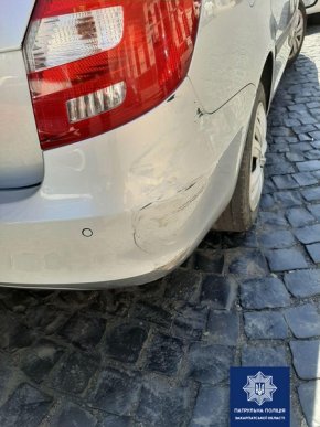 Патрульні розповіли про аварію, яка трапилась у Мукачеві – 03