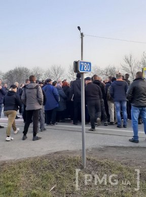 Рух трасою Київ-Чоп у межах Ракошина відновили – 02