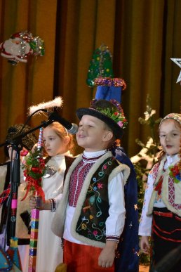 Малеча колядувала у Рахові та Тячеві – 07 Малеча колядувала у Рахові та Тячеві – 07